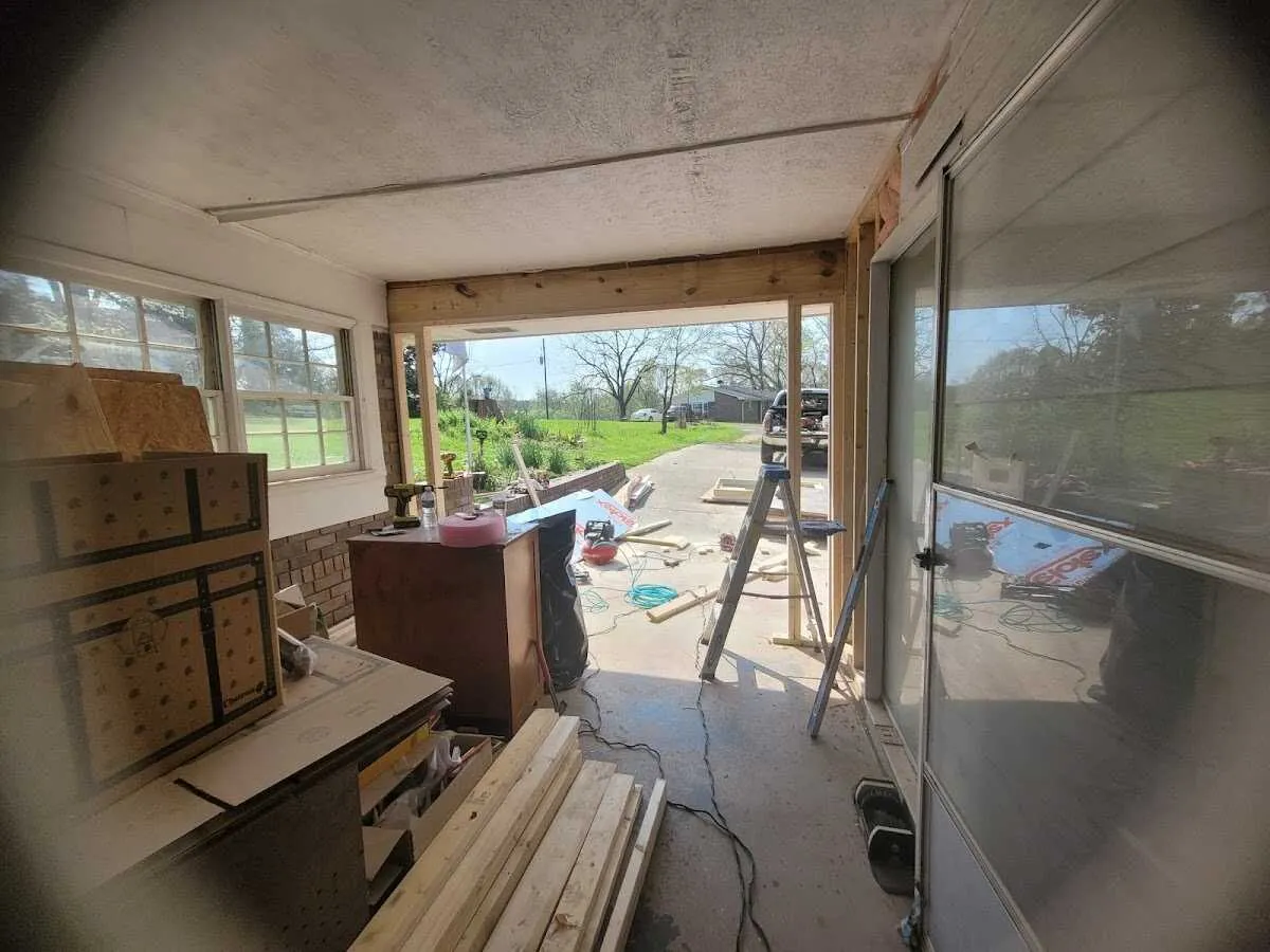 Air movers and dehumidifier for Drying & Dehumidification in Fort Hunt